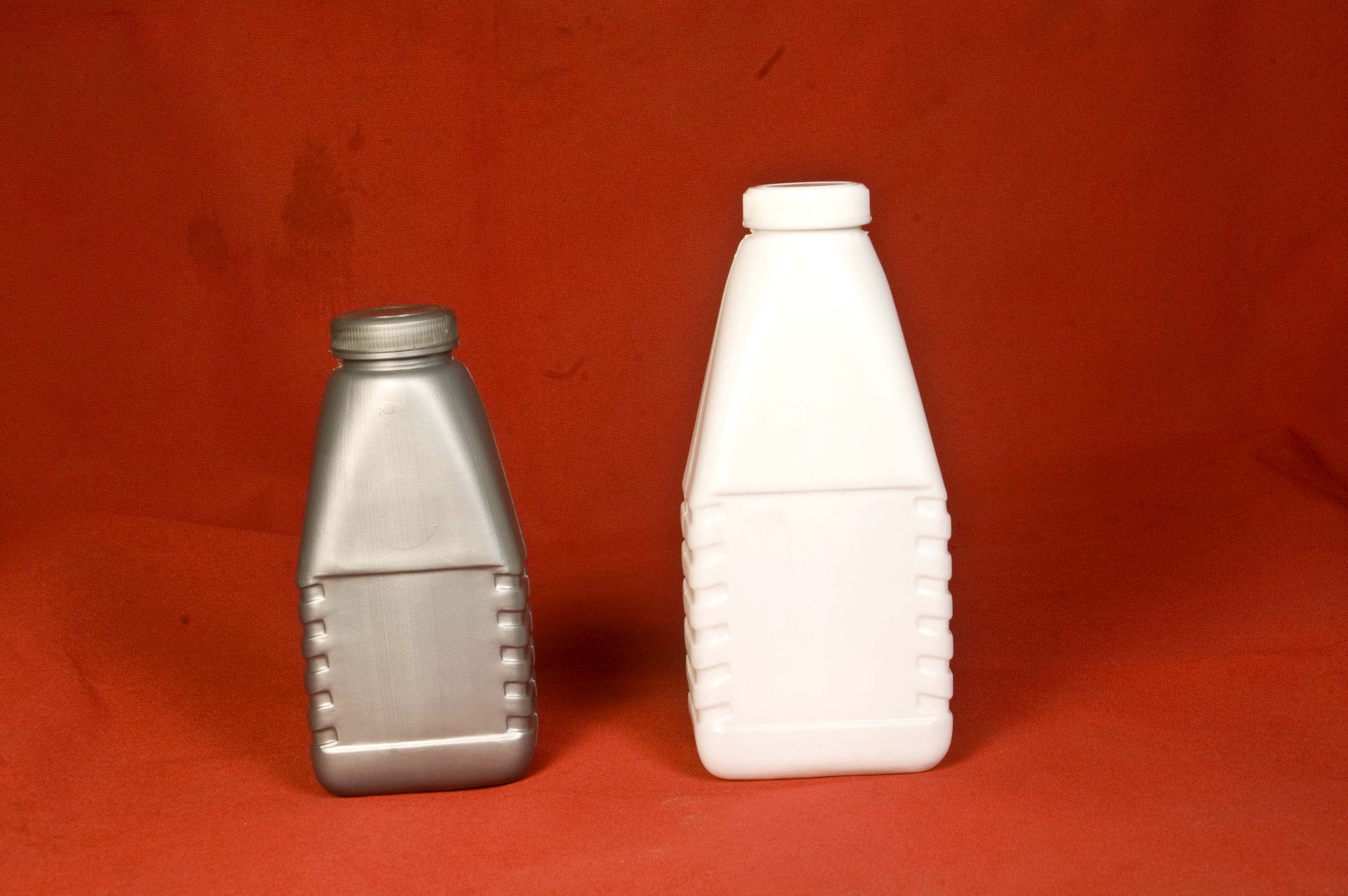 Manufacturers Exporters and Wholesale Suppliers of Horizontal Lube Bottle Nadiad Gujarat